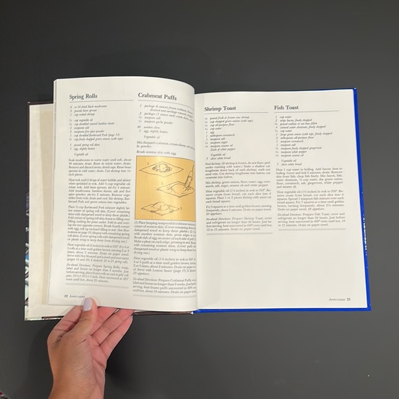 Betty Crockers Chinese Cookbook - Picture 3 of 4